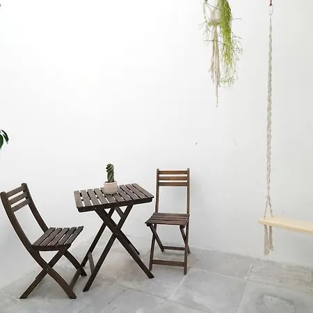 아파트 King Bed W/ Terrace. Perfect Location. Beach Close *